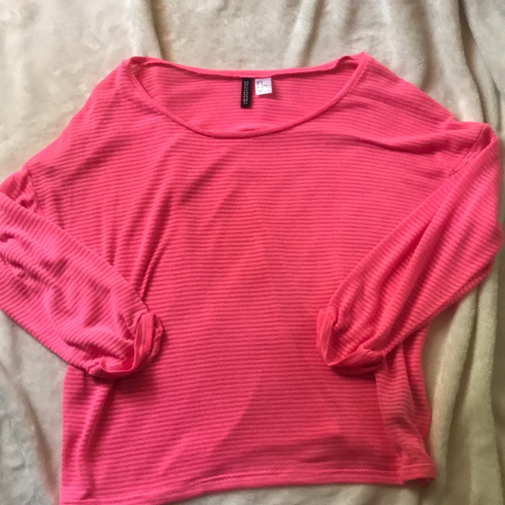 Pink loose and super flowy 3/4 sleeve